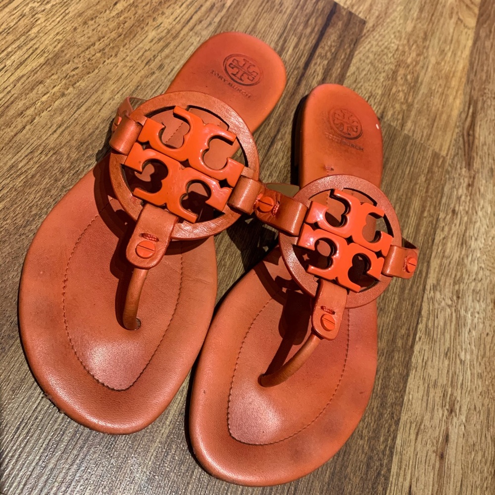 Tory burch sandals size 8